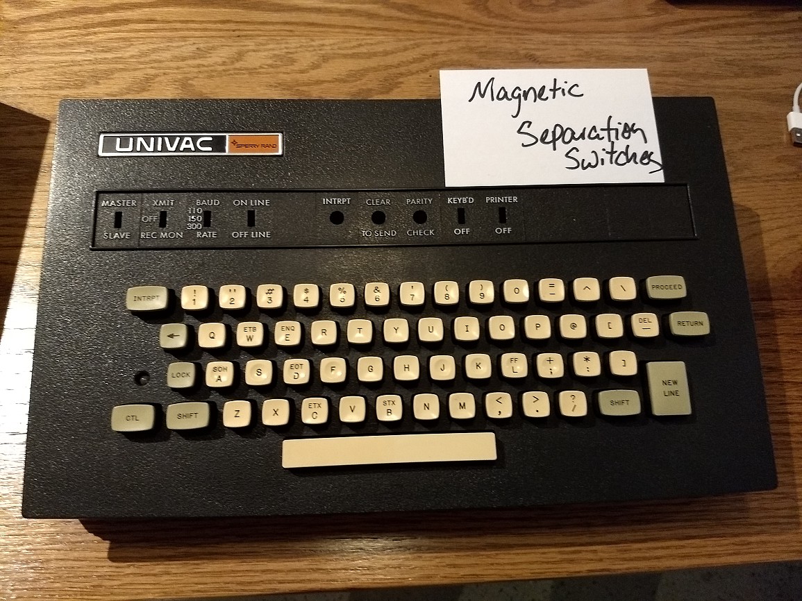 Univac_F-1355-00_keyboard_201711_3vtnc-s1000
